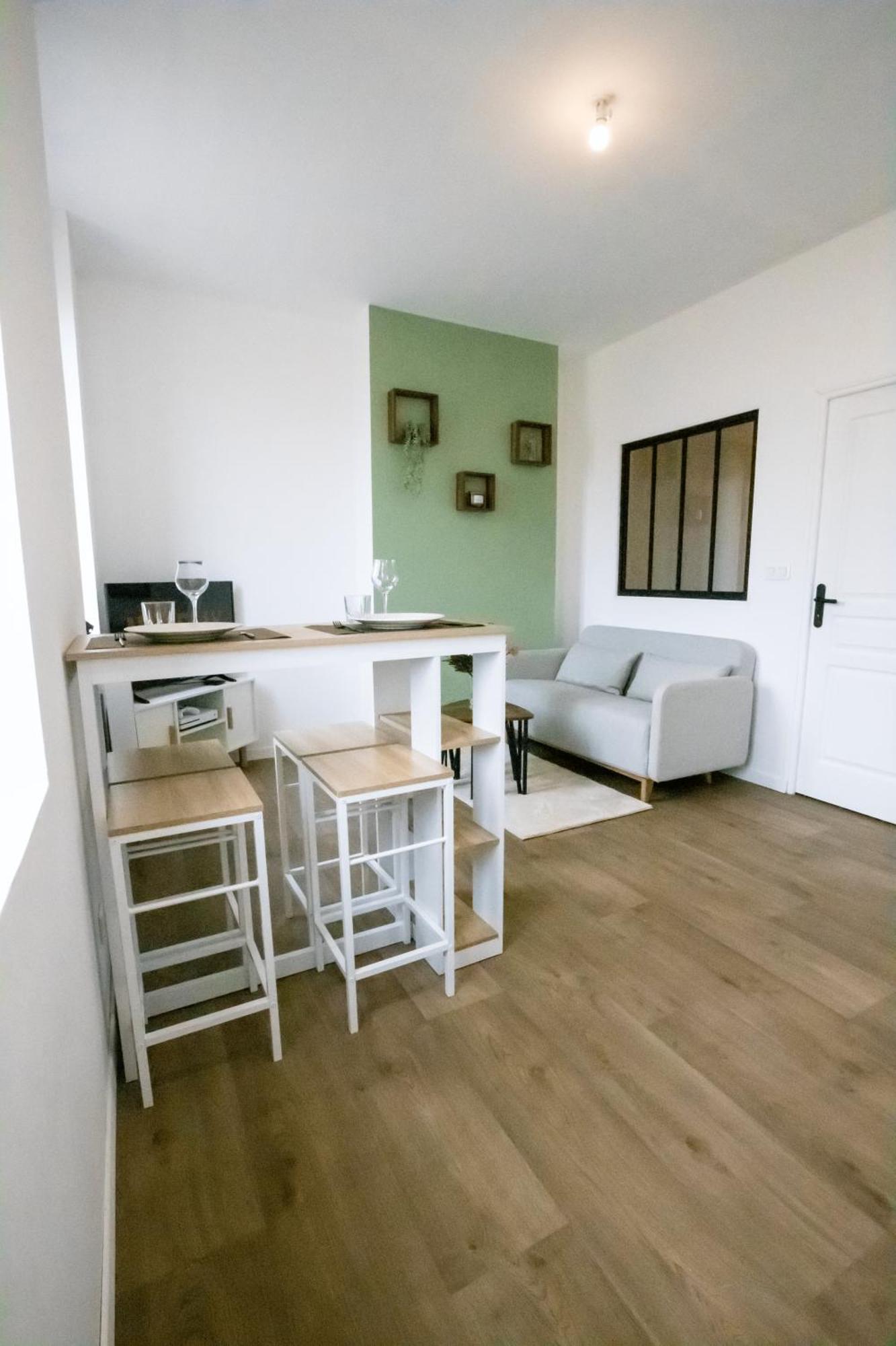 Apartment - Centre De Cambrai